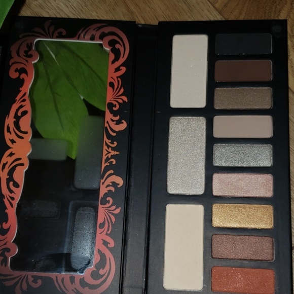 Eyeshadow and contour palette's - Picture 4 of 7